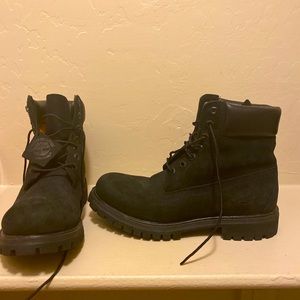 Black Timberland Boots (never worn)